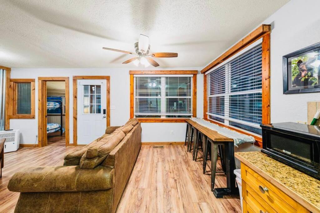 Cozy Cub Mountain Escape Villa Gatlinburg Luaran gambar